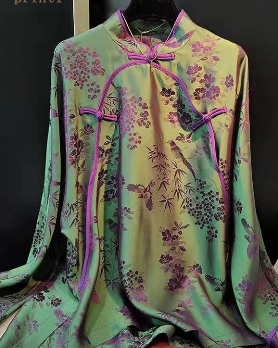 Elegant Green Stand Collar Patchwork Jacquard side open Silk Shirts Long Sleeved Elegant Green Stand Collar Patchwork Jacquard side open Silk Shirts Long Sleeved